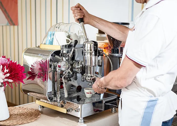 Piccolo Kursaal Ξενοδοχείο 3*