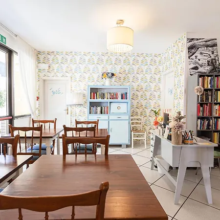 Piccolo Kursaal 酒店 切塞纳蒂科