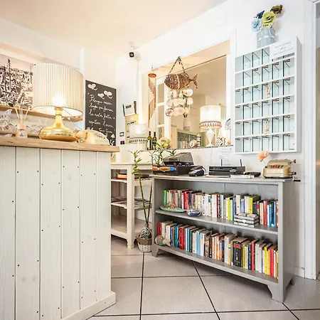 酒店 Piccolo Kursaal