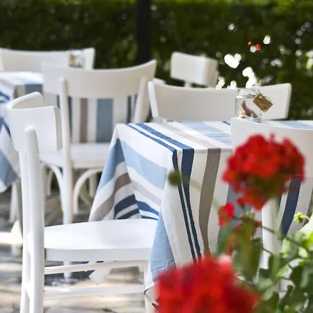 Piccolo Kursaal 3* Чезенатико