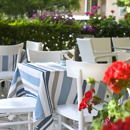 Piccolo Kursaal Отель