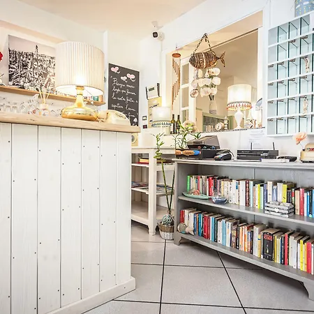 Piccolo Kursaal 切塞纳蒂科